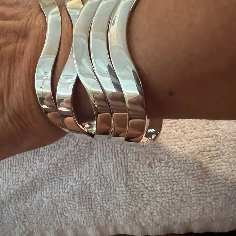 REDUCED*Silver 925 Bangles -5 Bracelets. New No scratches. Break away bangle - Picture 6 of 9
